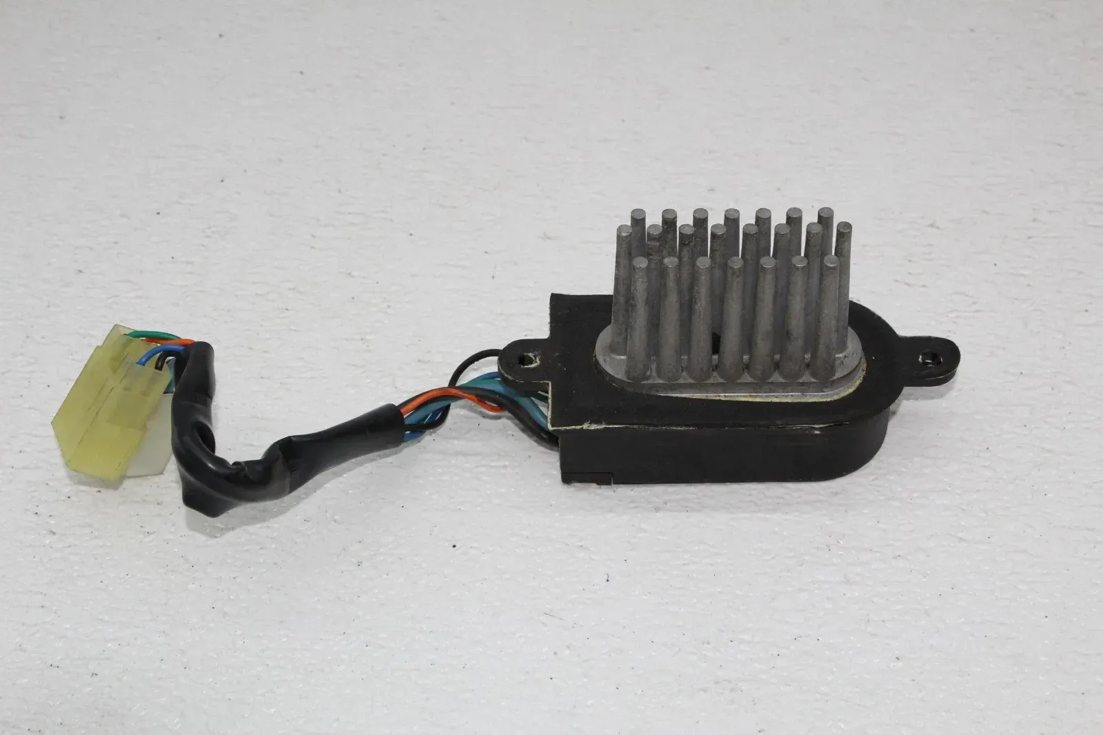 99-01 FERRARI 456 M ELECTRICAL FAN VALVE CONTROL REGULATOR MODULE