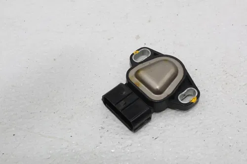 16-20 TRIUMPH TIGER 800 XRT TPS THROTTLE POSITION SENSOR