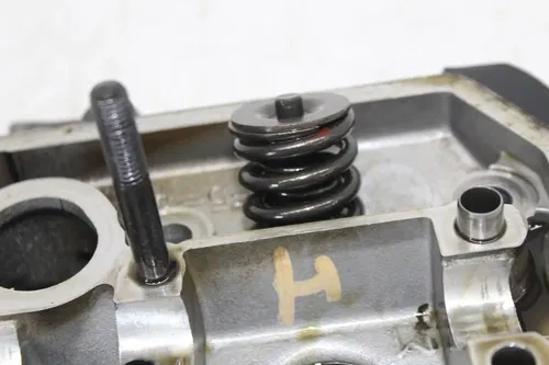 85-86 HONDA SHADOW 500 VT500C ENGINE REAR TOP END CYLINDER HEAD CAMS VALVES