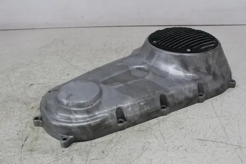 12 HARLEY-DAVIDSON DYNA SWITCHBACK FLD OUTER CLUTCH SIDE ENGINE MOTOR COVER