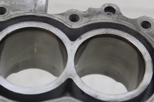 24 KAWASAKI NINJA ZX4R ENGINE MOTOR CYLINDER JUG PISTONS BLOCK (SEE DESCP)