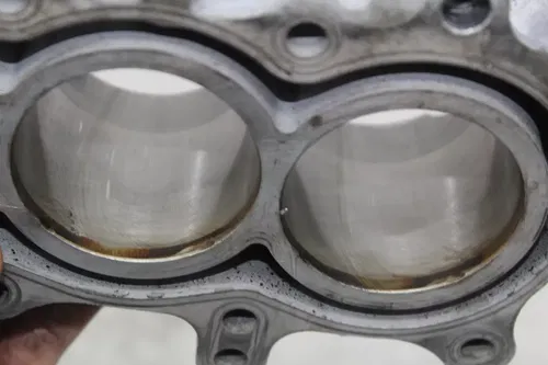 24 KAWASAKI NINJA ZX4R ENGINE MOTOR CYLINDER JUG PISTONS BLOCK (SEE DESCP)
