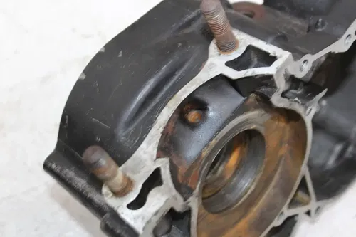 1980 YAMAHA YZ125 ENGINE MOTOR CRANKCASE CRANK CASES BLOCK