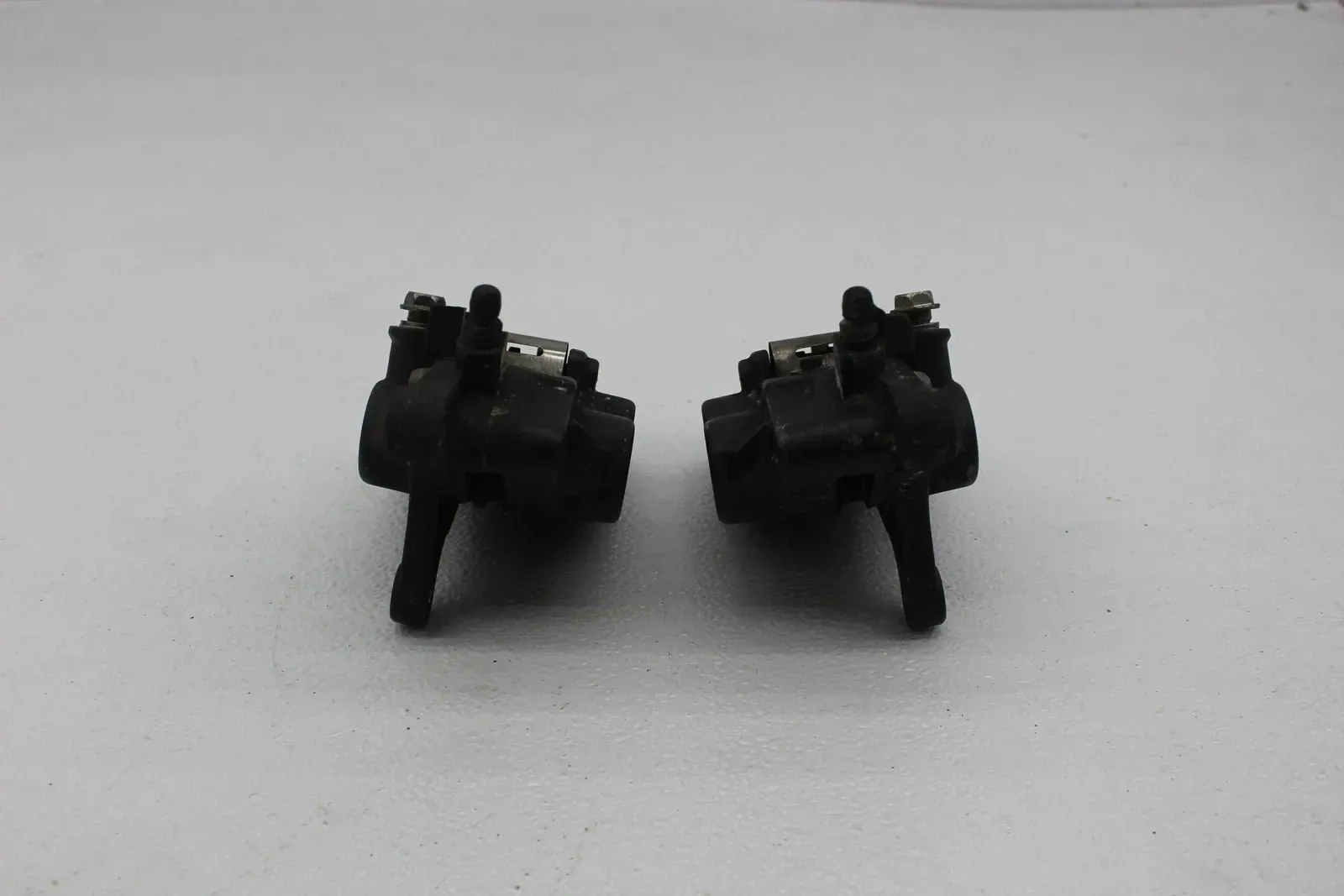 96-03 KAWASAKI NINJA ZX7R TOKICO RIGHT LEFT FRONT BRAKE CALIPER SET PAIR CALIPER