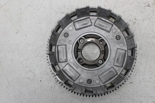 96-03 KAWASAKI NINJA ZX7R CLUTCH BASKET HUB