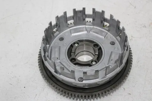 96-03 KAWASAKI NINJA ZX7R CLUTCH BASKET HUB