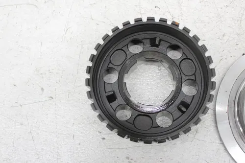 96-03 KAWASAKI NINJA ZX7R CLUTCH BASKET HUB