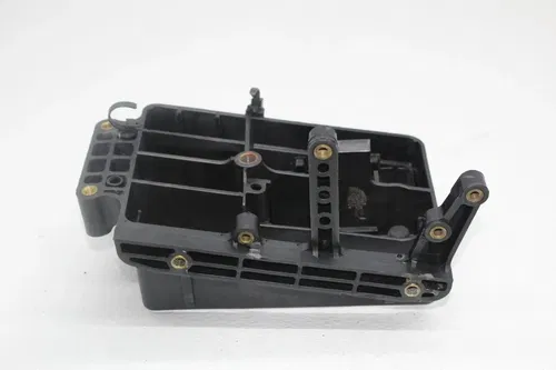 07-11 HARLEY-DAVIDSON DYNA FAT BOB FXDF  BATTERY TRAY BOX HOLDER
