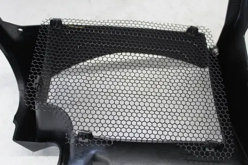 09 CAN-AM SPYDER RS SE5 ENGINE RADIATER SHROUD