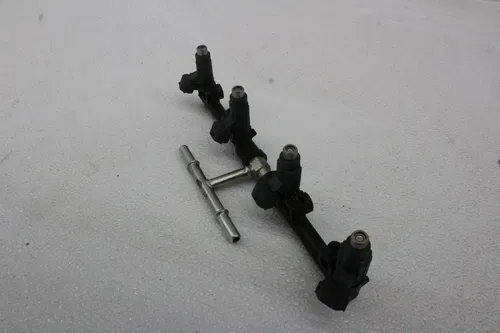09-12 KAWASAKI NINJA ZX6R FUEL INJECTOR RAIL SET