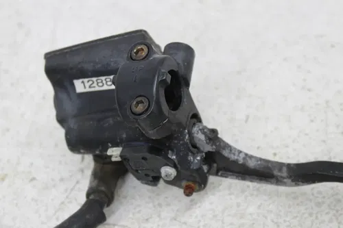 1986 KAWASAKI NINJA 600R ZX600A FRONT BRAKE CALIPER MASTER CYLINDER