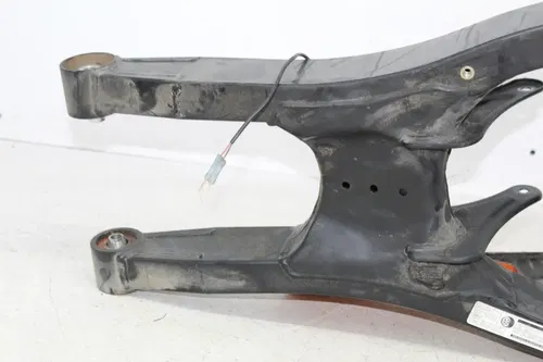 12 CAN-AM SPYDER RS REAR SWINGARM BACK SUSPENSION SWING ARM