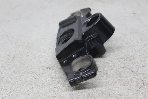2001 KAWASAKI NINJA ZX6 ZX600E FORKS UPPER TRIPLE TREE CLAMP