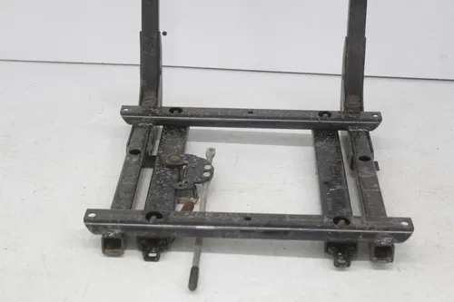 16 Can-am Defender Hd10 Xt Seat frame bracket mount