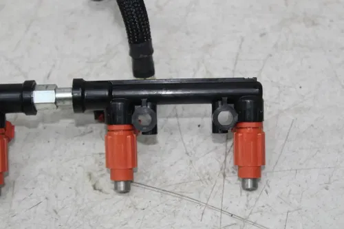 19-25 KAWASAKI NINJA ZX6R 636 GAS FUEL INJECTOR INJECTORS RAIL