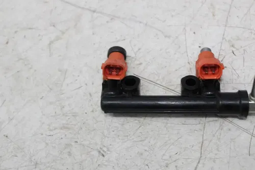19-25 KAWASAKI NINJA ZX6R 636 GAS FUEL INJECTOR INJECTORS RAIL