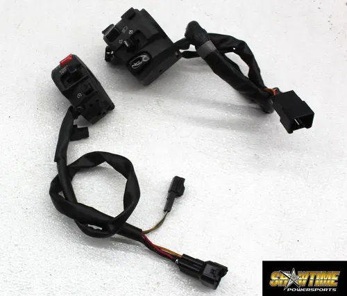 06-07 KAWASAKI NINJA ZX10R LEFT RIGHT CONTROL ON OFF START HORN SIGNAL SWITCHES