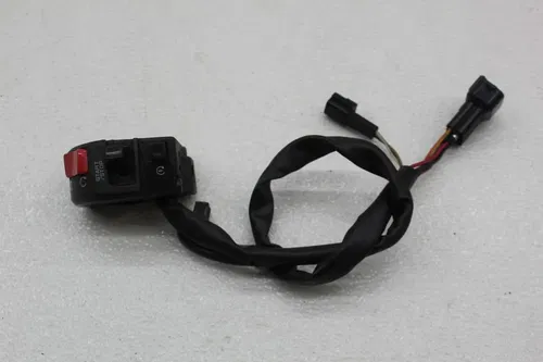 06-07 KAWASAKI NINJA ZX10R LEFT RIGHT CONTROL ON OFF START HORN SIGNAL SWITCHES