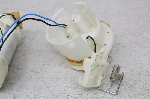 03-05 YAMAHA YZF R6 FUEL PUMP GAS PETROL SENDER UNIT