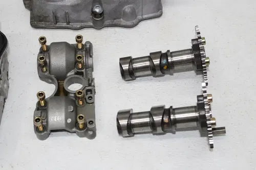 15-16 CAN-AM SPYDER RS ENGINE FRONT TOP END CYLINDER