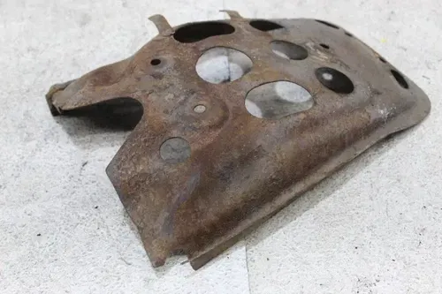 82-83 YAMAHA XT550 REAR BACK FENDER COWL FAIRING BRACKET