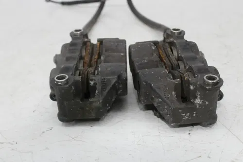 07-08 YAMAHA YZF R1 RIGHT LEFT FRONT BRAKE CALIPER SET PAIR CALIPERS