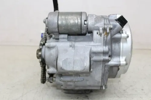 22 YAMAHA YZ250F ENGINE MOTOR LOWER BOTTOM END CRANKSHAFT (SEE DESCP)