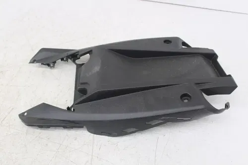 18 SUZUKI GSX250R REAR BACK TAIL UNDERTAIL FAIRING COWL FENDER