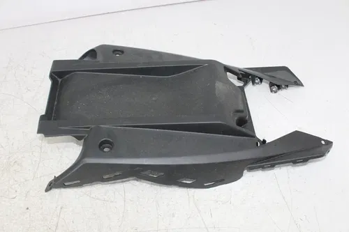 18 SUZUKI GSX250R REAR BACK TAIL UNDERTAIL FAIRING COWL FENDER