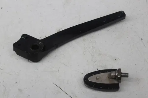 21-24 HARLEY-DAVIDSON STREET BOB FXBBS 114 SOFTAIL FRONT RIGHT FOOT PEG SHIFTER