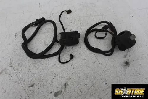 92-94 HONDA CBR600F2 LEFT RIGHT CONTROL SWITCH SWITCHES ON OFF TURN SIGNAL