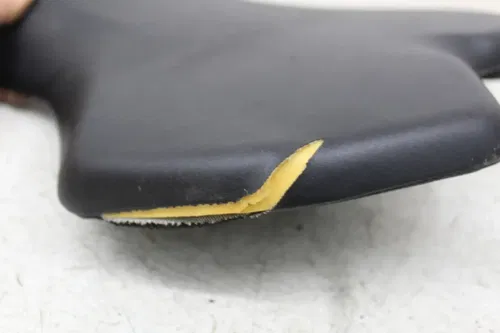 17-20 YAMAHA YZF R6 FRONT DRIVERS SEAT PAD SADDLE PILLION (SEE DESCP)