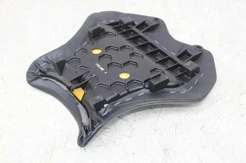 17-20 YAMAHA YZF R6 FRONT DRIVERS SEAT PAD SADDLE PILLION (SEE DESCP)