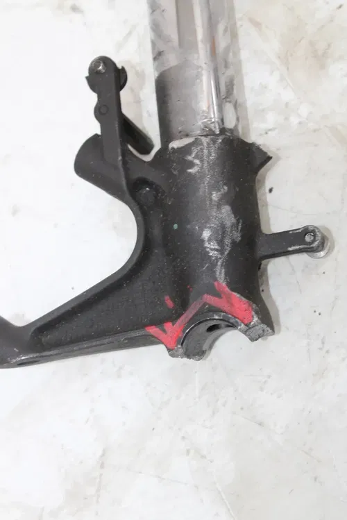 04-05 SUZUKI GSXR600 FRONT FORKS SHOCK SUSPENSION SET PAIR