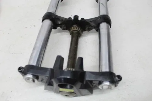 95-97 KAWASAKI GPZ1100 FRONT END FORKS TRIPLE TREE CLAMP FORK TUBES