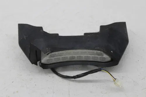 17 YAMAHA YXZ1000R SS EPS REAR TAIL TAILLIGHT BACK BRAKE LIGHT TRIM (SEE DESC)
