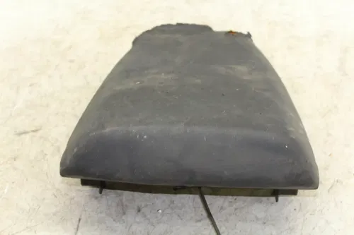 1996 KAWASAKI NINJA ZX9R ZX900 B REAR BACK PASSENGER TANDEM SEAT PAD SADDLE
