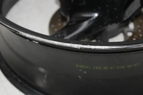 11-25 SUZUKI GSXR750 REAR WHEEL BACK RIM (SEE DESCP)