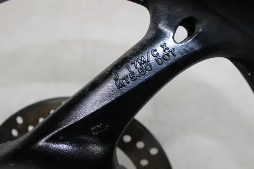 11-25 SUZUKI GSXR750 REAR WHEEL BACK RIM (SEE DESCP)