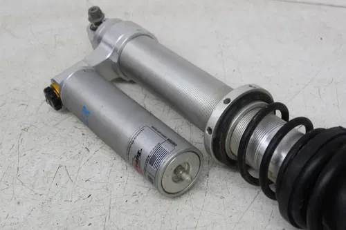 22 POLARIS RZR  XP 1000 REAR BACK LEFT SHOCK STRUT SUSPENSION