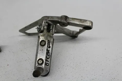 1987-1990 HONDA CBR600F LEFT REARSET REAR SET FOOT PEG W SHIFTER