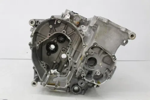 11-15 Kawasaki Ninja Zx10r Engine Motor Crankcase Crank Cases Block