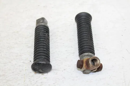 90 HARLEY-DAVIDSON FATBOY FLSTF REAR BACK PASSENGER PEG SET PAIR