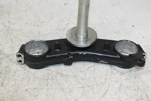 01-07 SUZUKI HAYABUSA FRONT FORKS CLAMP LOWER TRIPLE TREE STEM
