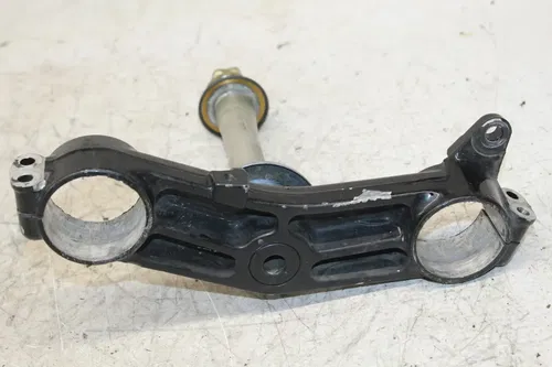 01-07 SUZUKI HAYABUSA FRONT FORKS CLAMP LOWER TRIPLE TREE STEM