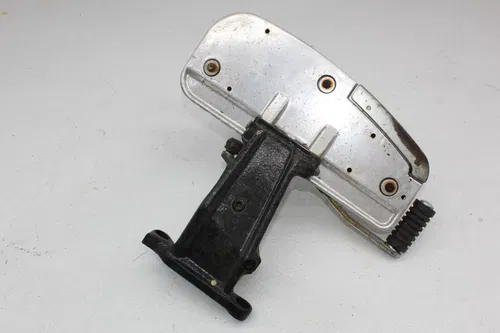 96-98 YAMAHA ROYAL STAR XVZ1300A LEFT FRONT FOOT REST PEG STEP HEEL SHIFTER
