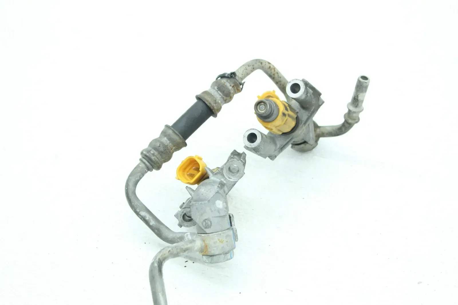 02-09 YAMAHA ROAD STAR XV1700PC WARRIOR GAS FUEL INJECTOR INJECTORS RAIL