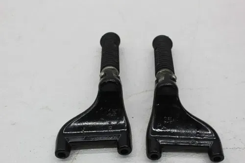 07-11 HARLEY-DAVIDSON SPORTSTER 1200 XL1200C REAR PASSENGER FOOT STEP PEGS