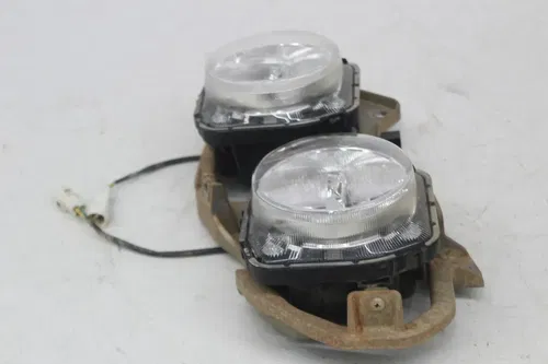 16 YAMAHA YXZ1000R FRONT LEFT HEADLIGHT HEAD LIGHT LAMP SET
