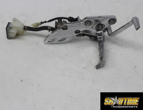 08-21 SUZUKI HAYABUSA CHROME RIGHT REARSET FRONT DRIVER FOOT PEG BRAKE MASTER